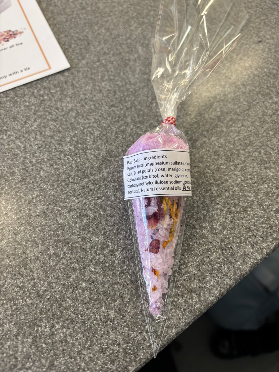 🧪 At Science Club this week, we got fizzy with fun! We made our own bath bombs &amp; bath salts 💣🛁 Did you know? The fizz in bath bombs comes from an acid-base reaction between citric acid &amp; baking soda. Chemistry has never smelled so good!