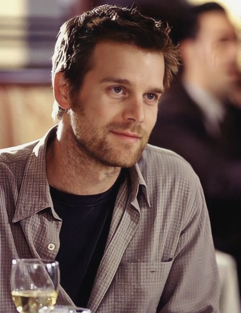 winnie🦇🖤 tweet media