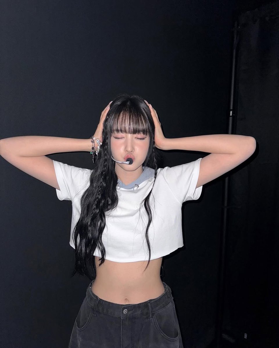 juliana 자윤 tweet media