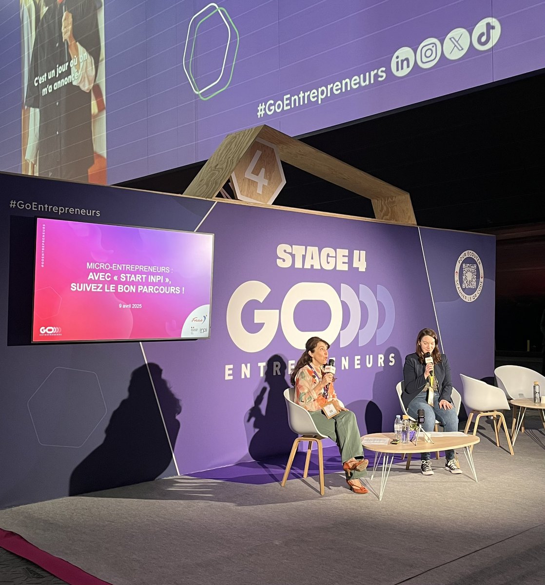 INPIFrance's tweet photo. 🔴 En direct de @GoEntrepreneurs 

Atelier « Micro-Entrepreneurs : avec Start INPI, suivez le bon parcours ! »

▶️ C’est maintenant !

📍 Direction Stage 4 https://t.co/ZVz83Vn7HJ