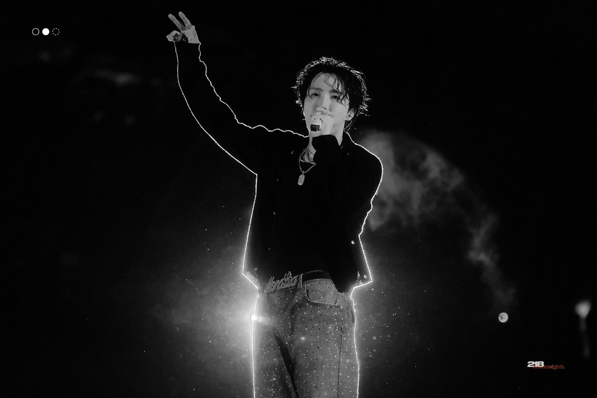250406 👀❤️ #jhope #HOPE_ON_THE_STAGE_TOUR_US #jhope_TOUR