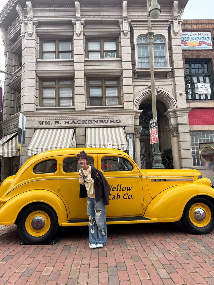 official__ME_I_'s tweet photo. 人生初！行ってきたっ☆*:.｡
ジェットコースターで大阪LOVERを大熱唱したのは初めてだよ笑
大阪ラブ🫶

#RAN 
#ME_I #ミーアイ https://t.co/bwmLn67F08