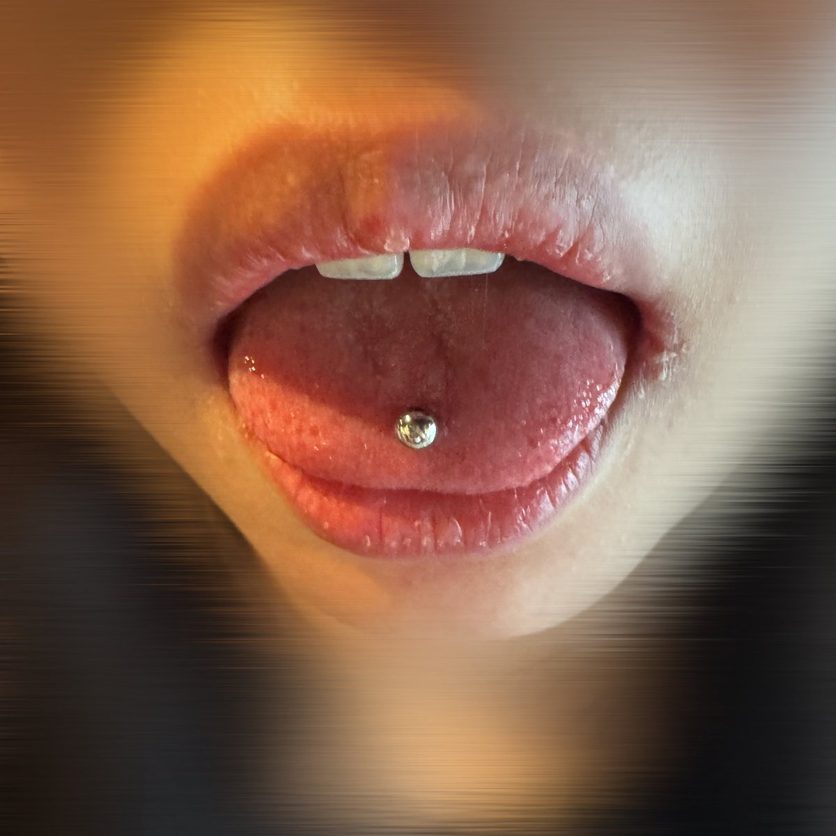 rebel_piercing's tweet photo. ~センタータン~
#宮城 #仙台 #国分町 #ピアス #ピアスショップ #ピアススタジオ #舌ピ #センタータン
#miyagi #sendai #pierce #piercing #piercingshop #piercingstudio #tonguepiercing #centertongue https://t.co/PqpCvSM8ub