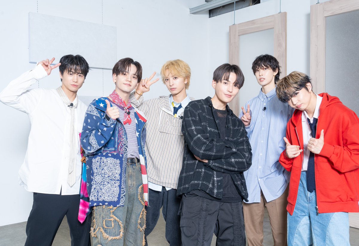 fantastics_fext's tweet photo. #FANTASTICS 新冠番組ABEMA
『FANTASTICSのイケメンを、壊したい！』
今夜21:00第10話放送☆
┈┈┈┈┈┈┈┈┈┈✍︎ 

大豪邸で憧れのセレブ生活体験！✨️

ぜひご覧ください！！
https://t.co/VMqctvun7O

#イケ壊 @ABEMA https://t.co/pYh9sOffGV