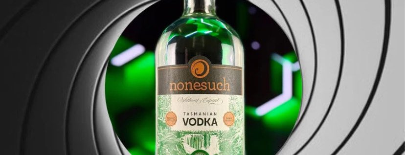 The world’s most famous secret agent wouldn’t settle for a pre-mixed drink. James Bond’s iconic vodka martini—shaken, not stirred—was never poured from a can. nonesuchdistillery.com.au/blogs/news/a-r…
