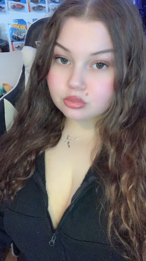 Content from curv3s4daysfree