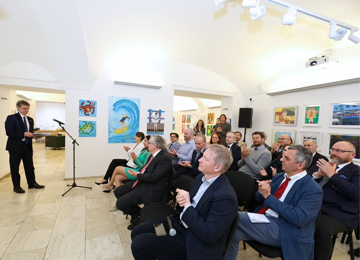 surannicolas's tweet photo. 1st edition of the 🇫🇷🇸🇰CO2-Free Scientific Prize-award, in 🤝with @Framatome_ ,scientific excellence, and shared commitment to building a more sustainable future through research, partnership, and innovation.
Congrats to Akansha Metha and Diana Lago @FunGlass_Centre Trencin https://t.co/YUoB8xoO9j