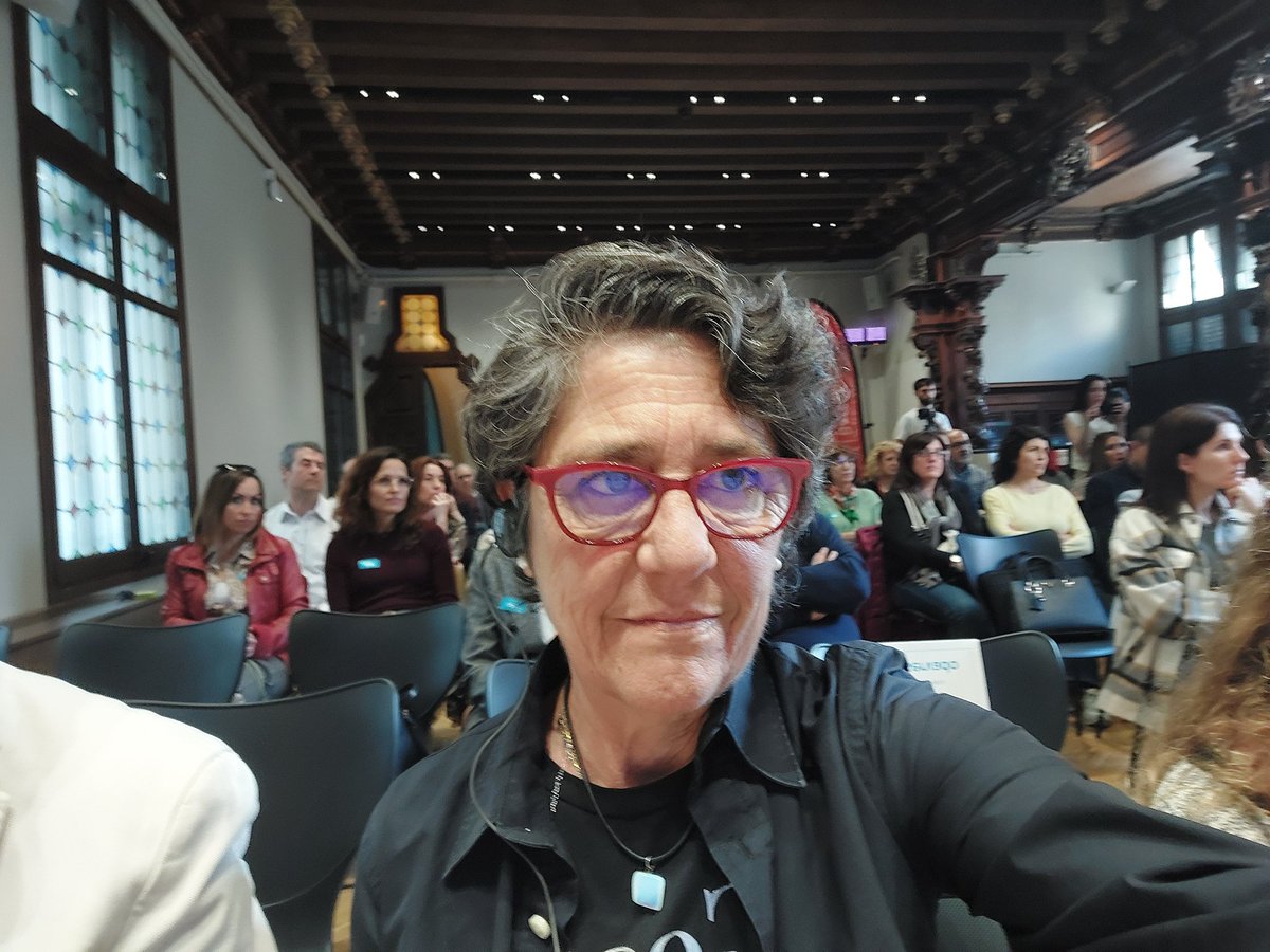 Hoy en Barcelona #FTP2025 <a href="/Savia_RRHH/">Savia</a> disfrutando del talento público...
¡Feliz miércoles!