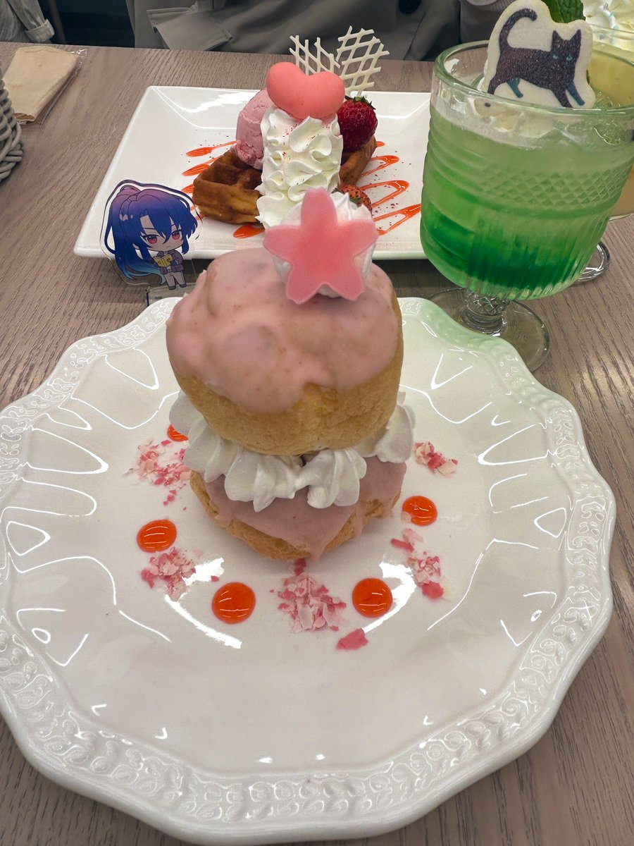 sittorisyun's tweet photo. 後半��
アクトイベントのコラボ食べれた〜🌸

#colycafe　#まほやく https://t.co/2KDvwzd7Qi