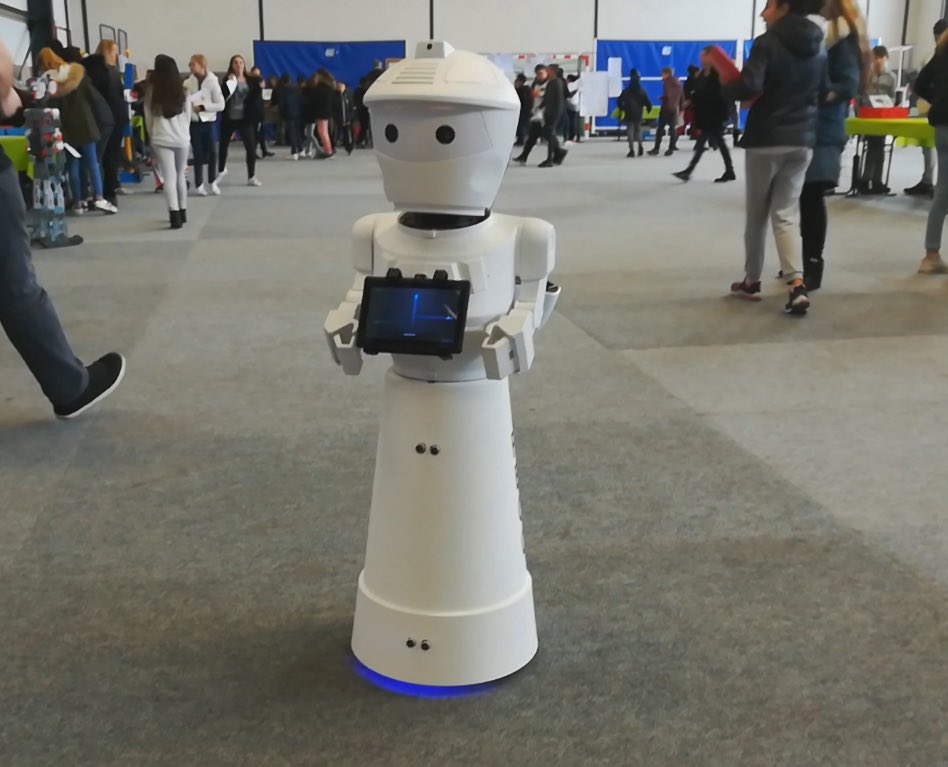 lelabtechno's tweet photo. C'est ce vendredi 11 avril 2025 : La 8ème journée de la robotique et la finale académique de robocup junior, organisée par le collège René Cassin à @AgdeOfficiel
Venez nous retrouver sur notre stand et rencontrer REGO.
Cette événement est gratuit et ouvert à toutes et tous.#robot https://t.co/SqHbTD44IT