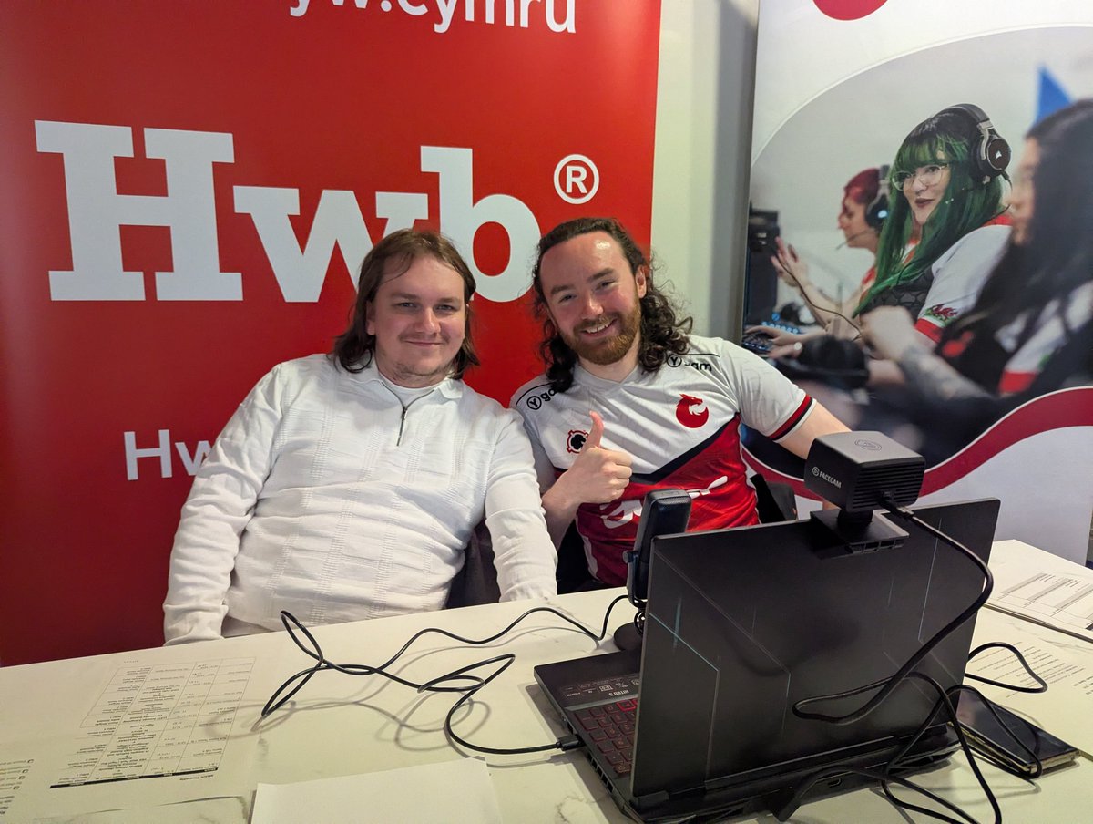 Esports Wales 🏴 (@esportswales) on Twitter photo Tune in to catch all the LIVE action with the Minecraft Cymru League! 🏰🔥
🎮🌍 Watch here: twitch.tv/minecraftespor…
#Minecraft <a href="/HwbAddysg_Cymru/">Hwb Addysg Cymru</a> <a href="/WRU_Community/">WRU Community - Wrth galon y genedl</a> Tune in to catch all the LIVE action with the Minecraft Cymru League! 🏰🔥
🎮🌍 Watch here: twitch.tv/minecraftespor…
#Minecraft <a href="/HwbAddysg_Cymru/">Hwb Addysg Cymru</a> <a href="/WRU_Community/">WRU Community - Wrth galon y genedl</a>