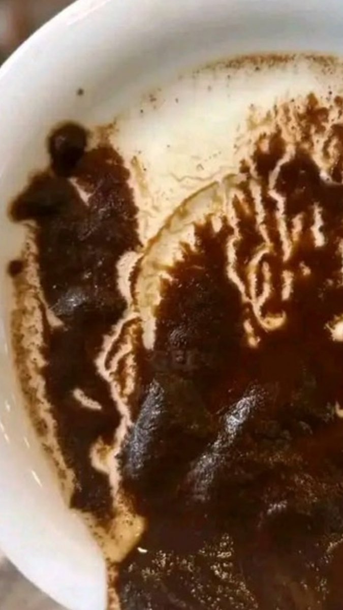 فنان؟ او اعتزل الفن