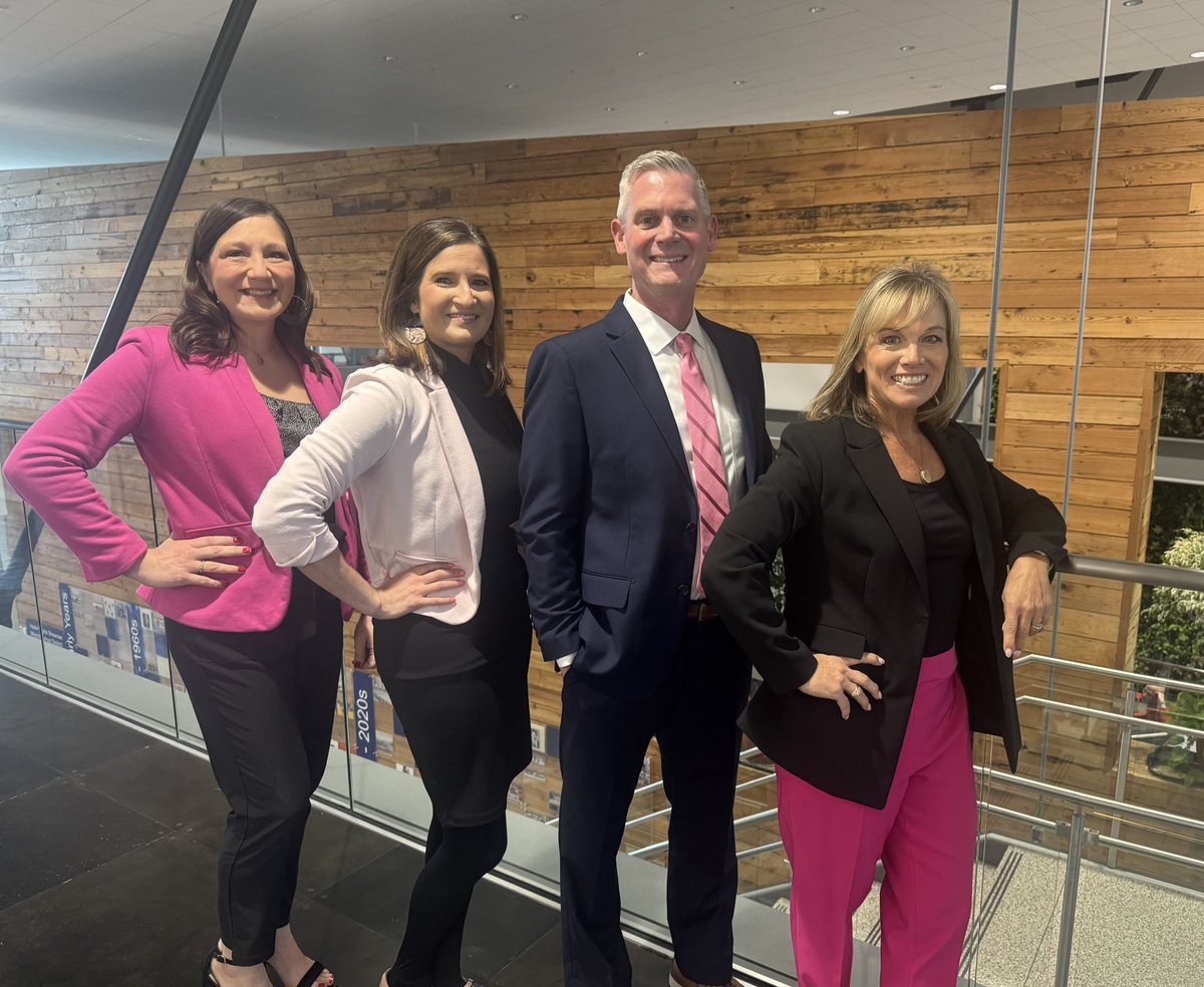 When you all show up in pink, you snap the pic❤️We represent 93 years of service to students <a href="/theSMSD/">SM School District</a> and it all began together at Crestview, once a cougar always a cougar! #Team #AllinSMSD