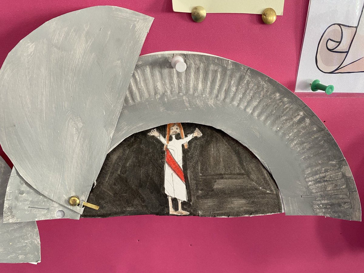 Ag foghlaim scéal na Cásca faoi láthair. 🙏 ⁦<a href="/GaelscoilAU/">GaelscoilAU</a>⁩