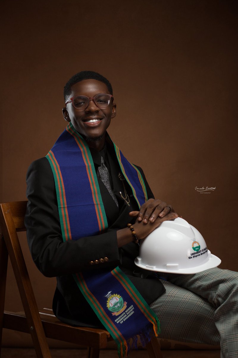 EgunubiWisdom's tweet photo. He does make everything beautiful in his own time🤍.

Reintroducing...

EGUNUBI WISDOM NASSARA (GMNSE).

BSc. ELECTRICAL/ELECTRONIC ENGINEERING. https://t.co/EIAk1bbV8h