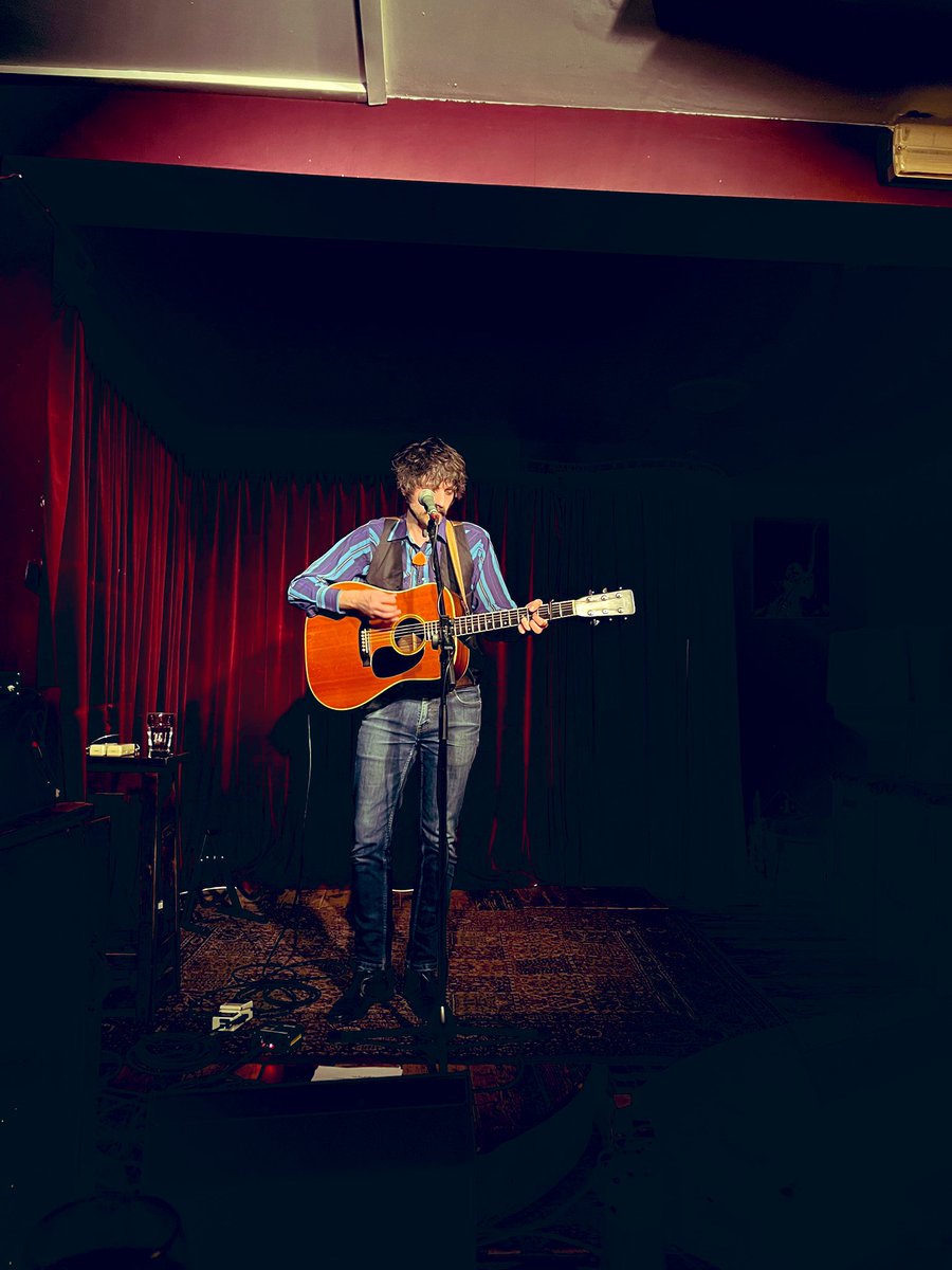 seanhannam tweet media