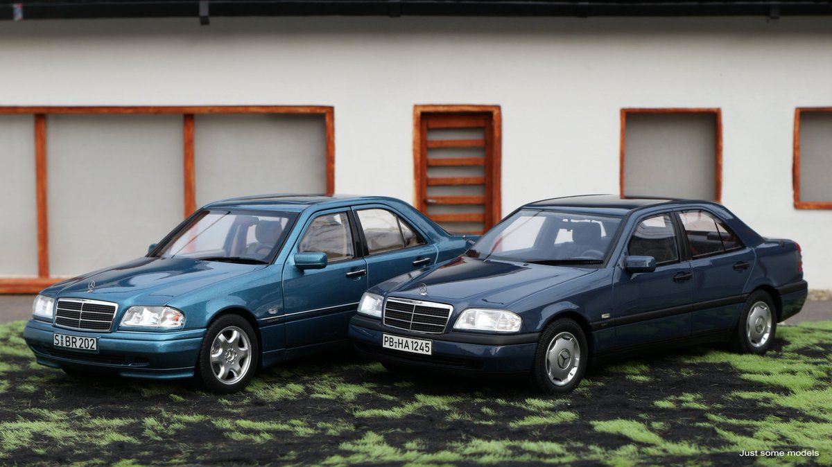 justsomemodels's tweet photo. - 1:18 Mercedes-Benz W202 C200 - Norev Dealer Edition
- 1:18 Mercedes-Benz W202 C220 - BoS (Best of Show)
#mercedes #mercedesbenz #w202 #c200 #c220 #cclass #mercedescclass #118scale #scalemodel #diecast #modelcar #miniature #norev #bosmodels #bestofshow #jsm #justsomemodels https://t.co/Owa5tIiFXL