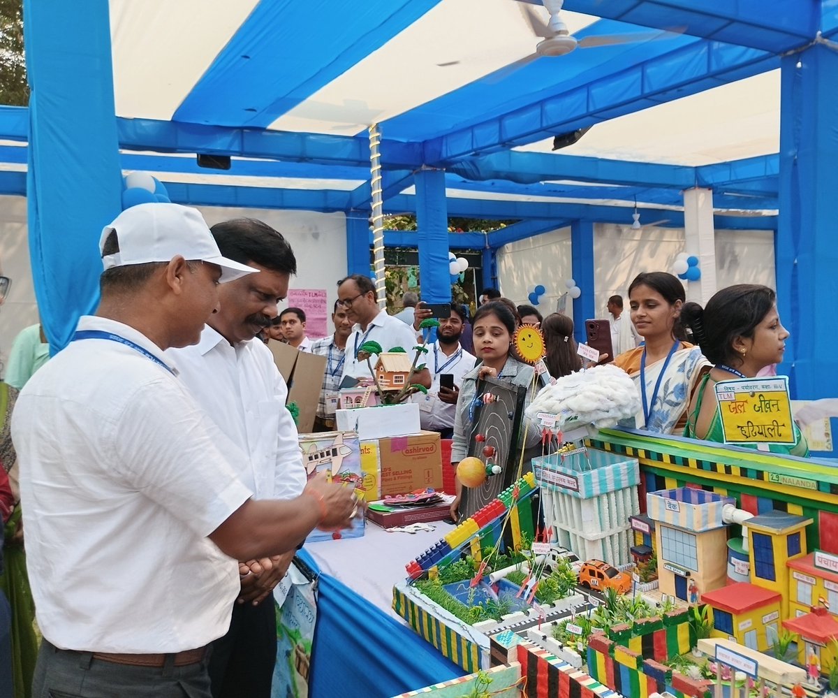 BiharEducation_'s tweet photo. यह मेला शिक्षकों की नवाचारी सोच और क्रिएटिव अप्रोच का अद्भुत उदाहरण है।
(2/2)
#TLMमेला2025 #शिक्षा_का_उत्सव #CreativeTeachers #BiharEducationDept https://t.co/0lDVh3lnhl