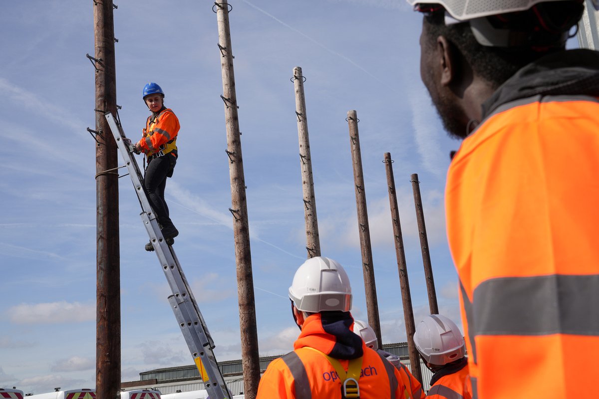 Openreach tweet media