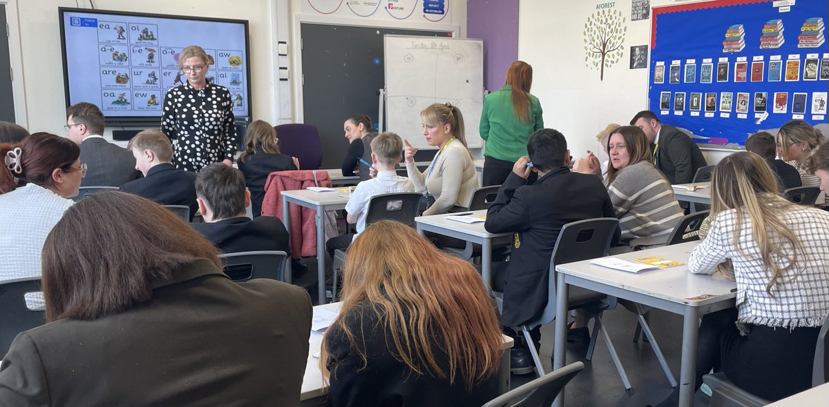 Ormiston Shelfield (@shelfieldca) on Twitter photo We welcomed our Barr Beacon trainees to a day at Shelfield learning about disciplinary literacy. They did a great job in competing with our Year 7 students in reading speeds <a href="/barrbeaconsch/">Barr Beacon School</a> #literacy #teachertraining #ITT # We welcomed our Barr Beacon trainees to a day at Shelfield learning about disciplinary literacy. They did a great job in competing with our Year 7 students in reading speeds <a href="/barrbeaconsch/">Barr Beacon School</a> #literacy #teachertraining #ITT #