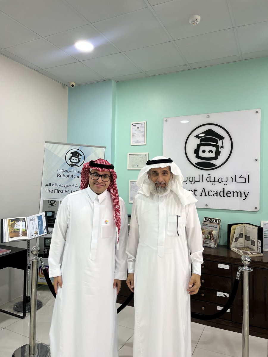 سعدنا بزيارة أكاديمية الروبوت <a href="/Robot_Academy/">أكاديمية الروبوت</a> لبحث سبل التعاون بين الجهتين وتبادل الخبرات لخدمة قطاع الشباب وتعزيز استدامة الابتكار التقني.