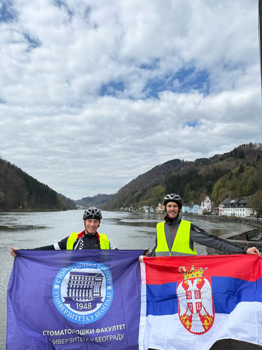 stomfbg_blokada's tweet photo. Next stop ➡️ Linz 

💪❤️ https://t.co/95bxEznQKh