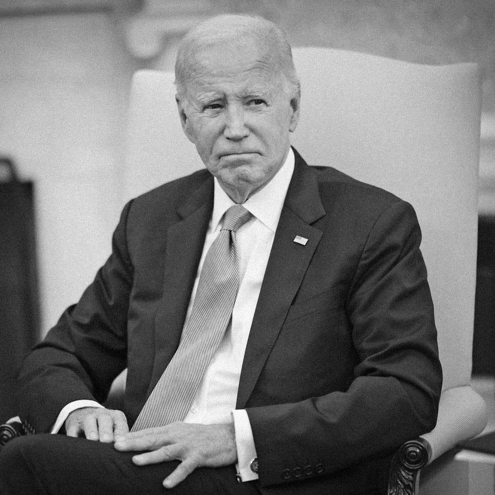 ElectionWiz's tweet photo. BOMBSHELL: The Biden administration concealed a report showing U.S. troops had COVID symptoms in Wuhan—months before the pandemic was officially acknowledged, reports Washington Free Beacon https://t.co/6mcrDqO0qP