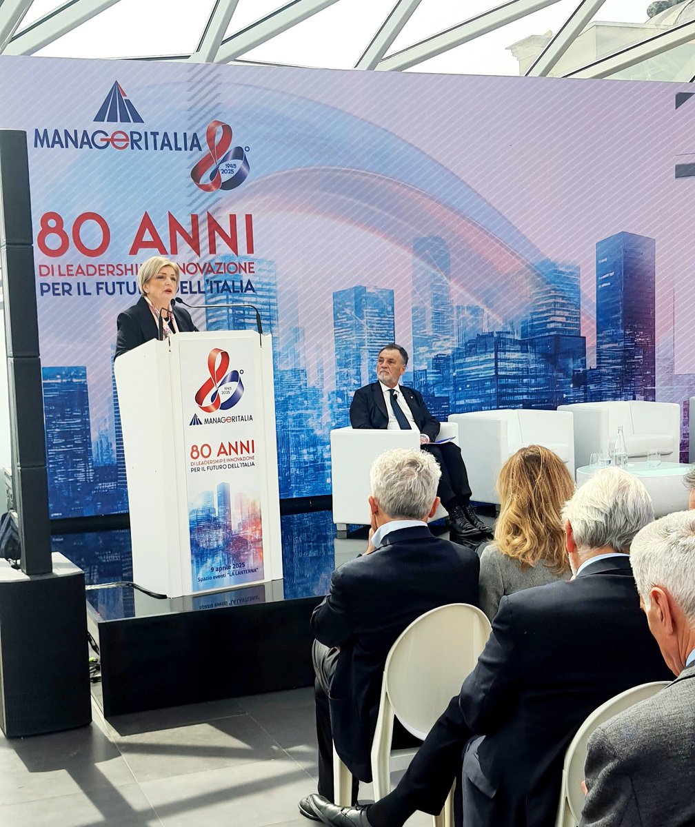 Adesso l'intervento della Ministra <a href="/MinLavoro/">Ministero Lavoro</a> #Calderone che riconosce il ruolo di rappresentanza e la continua capacità di aggregazione  di #Manageritalia #80anni