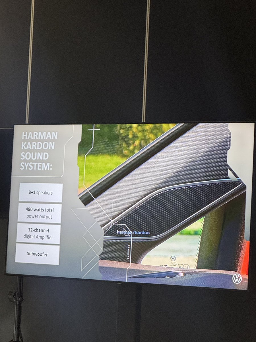 mtura712's tweet photo. #VWGolf2025 #GolfPressLaunch #TheIconIsBack https://t.co/xUsX2ytz9Z