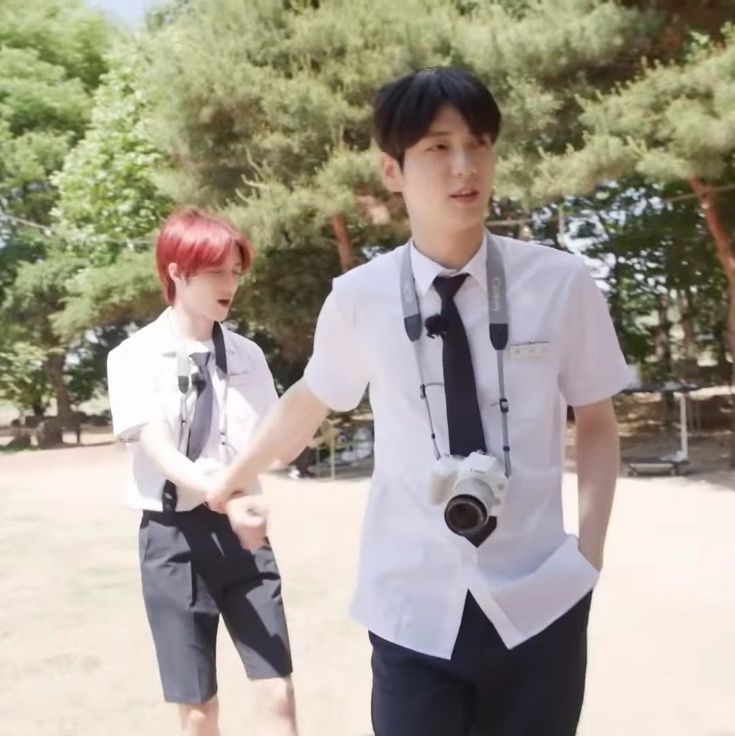 drewspotlessmin's tweet photo. magnets

a #soogyu filo au

a typical love story of two hs sweethearts who broke up because of their studies. the twist? no one knows that they have been together. soobin and beomgyu still both loved each other but sometimes the push and pull seems to be not that enough. https://t.co/qUOPdKC9cF