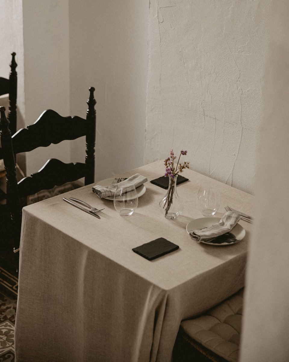 📍Descubre Lieva y vive la cultura y la naturaleza de la 𝐒𝐢𝐞𝐫𝐫𝐚 𝐝𝐞 𝐇𝐮𝐞𝐥𝐯𝐚 de una manera única.

Reserva tu mesa llamando al 𝟲𝟳𝟵 𝟭𝟰𝟮 𝟵𝟴𝟱 y en 𝗹𝗶𝗲𝘃𝗮.𝗲𝘀