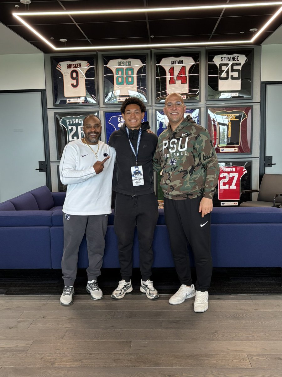 Had a great time at Penn State! Thank you for the hospitality!
<a href="/coachjfranklin/">James Franklin</a> 
<a href="/CoachCBW/">Charles Walker</a> 
<a href="/StanDrayton_/">Stan Drayton</a> 
<a href="/PennStateFball/">Penn State Football</a>