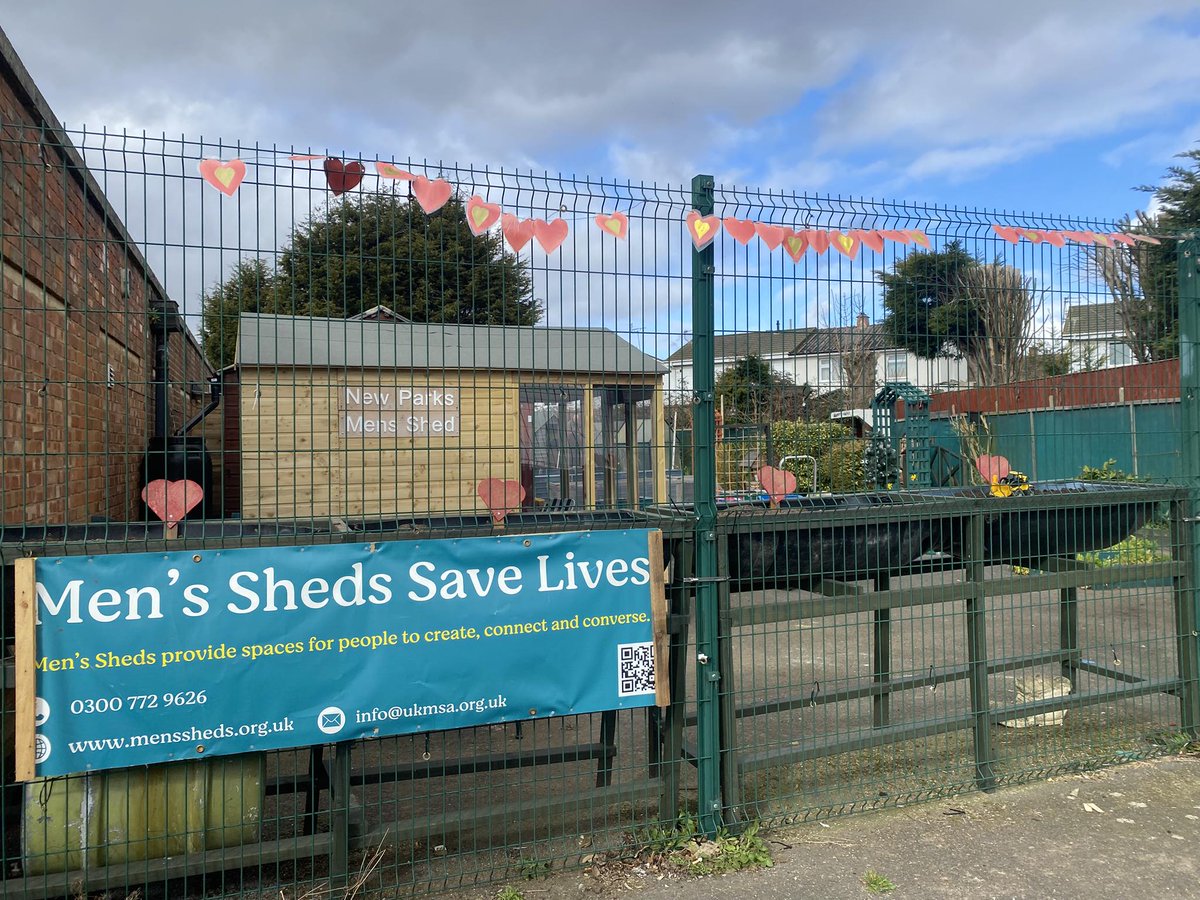 LeicPeopleZones's tweet image. 💪This #PeopleZones Grant Funded project keeps going from strength to strength, nurturing health, wellbeing, and #CreatingConnections in #NewParks 💪

The New Parks Mens Shed have continued to be active over the winter months and are well placed now that spring has sprung 

One…