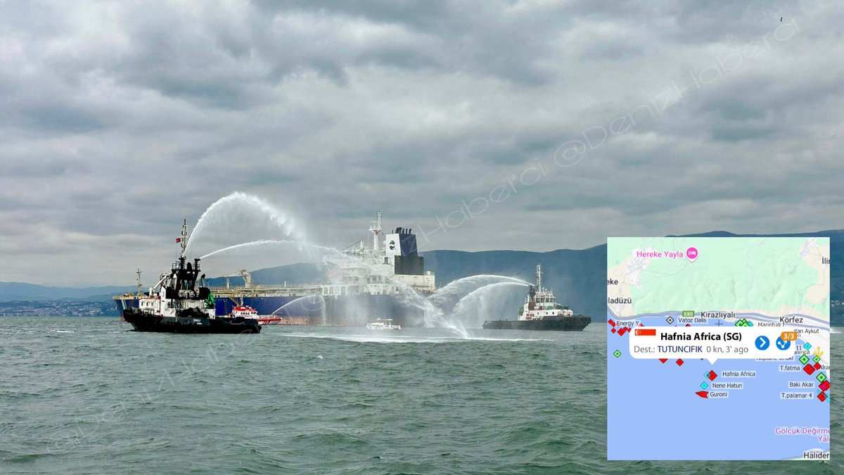 İZMİT KÖRFEZİ’NDE PETROL TANKERİNDE YANGIN!

#İzmit Körfezi Yarımca Demirleme Sahasında bulunan Singapur bayraklı #HafniaAfrica (IMO:9467811) isimli ticari petrol tankerinde dün akşam saatlerinde makine dairesinde #yangın çıktı.

Alınan bilgiye göre, liman tahliye sırası için