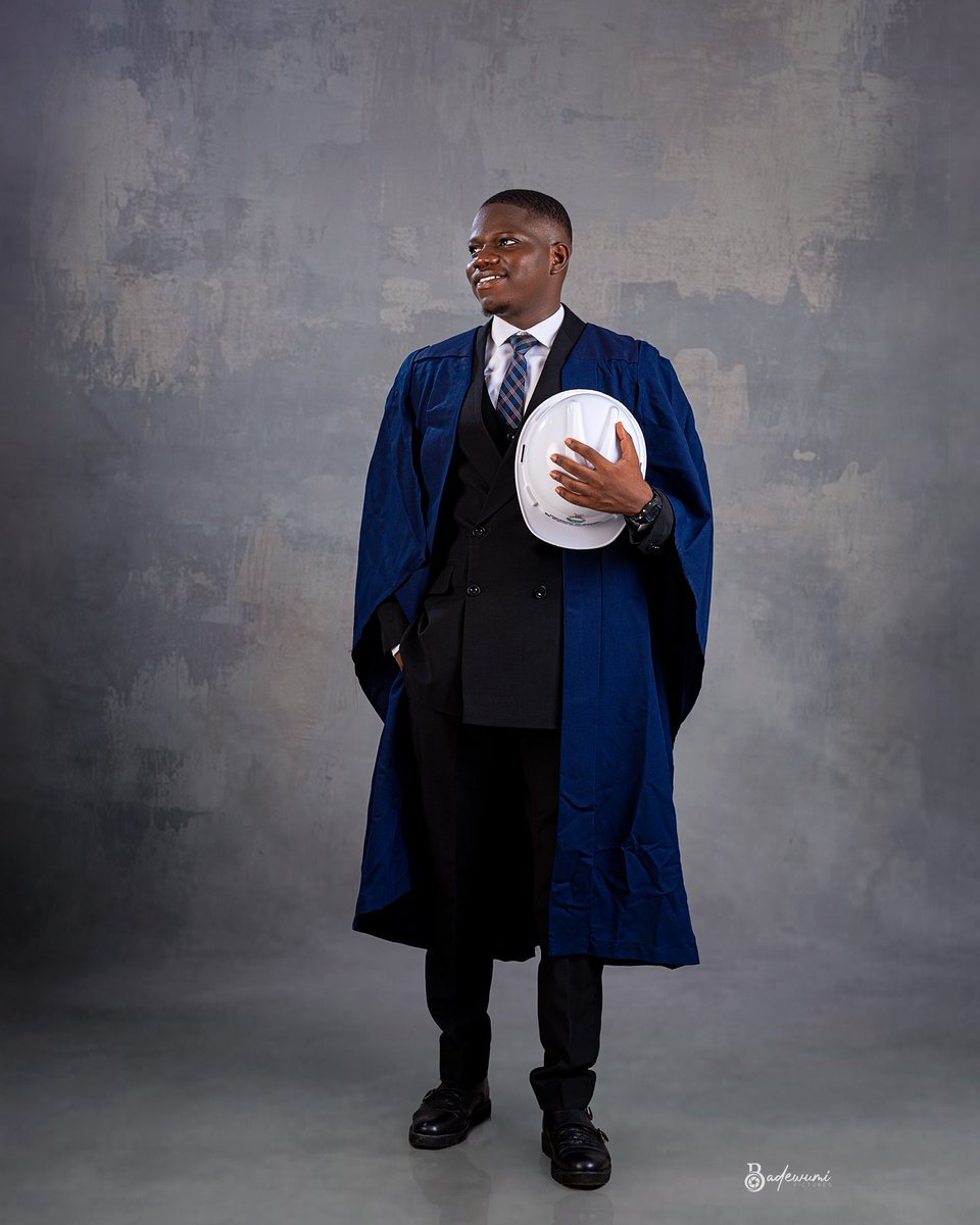 OLAPADE M. A. (GMNSE, GMNIEE)

BSc Civil Engineering (Unibadan)

Inside man is finally out ✌🏼