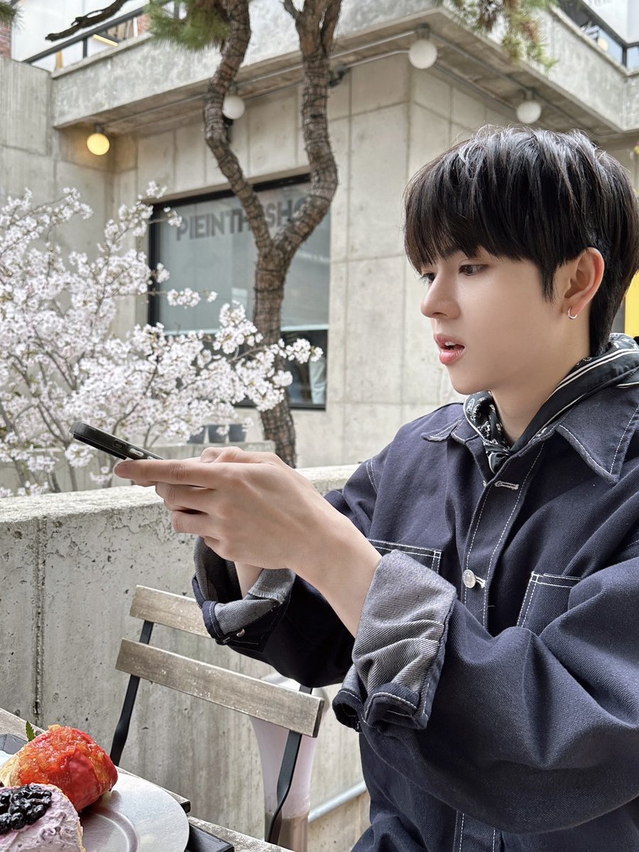 아 요치 이거 너무귀엽다
5살같음