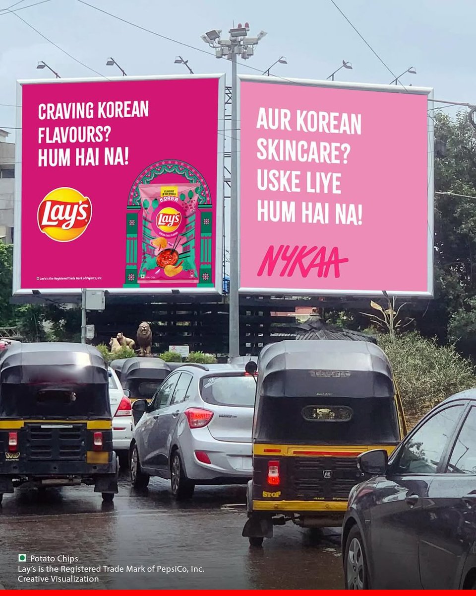 e4mtweets's tweet image. LAYS  brings global flavours to the streets with its new billboard takeover 🌍🍟

#e4m #Lays #LaysIndia #FlavoursOfTheWorld #OOH #OutdoorAds @PepsiCoIndia