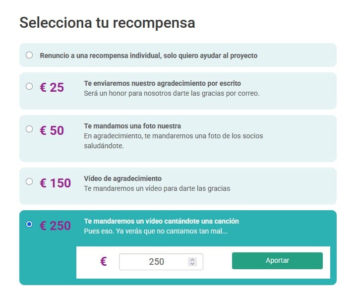 Un exvicepresidente del gobierno pidiendo donaciones para abrir un bar más grande. Y lo justifica diciendo que es para luchar contra el fascismo. Y que si le mandas 250 euros te envía un vídeo cantando una canción. Para lo que han quedado algunos...