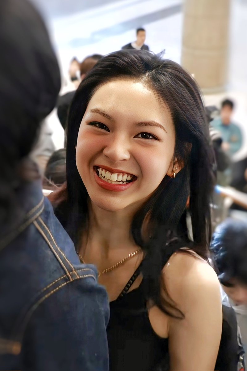 iamOLDMONS7ER's tweet image. แจกความสดใสรายวัน
🐈‍⬛✈️🍒
#CHIQUITA