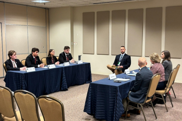 Congratulations to Plainfield High School and Fishers High School on advancing to the national We the People competition in Washington, D.C.! Let’s cheer on our fellow Hoosiers as they represent Indiana on the national stage.
#INBarFoundation #WTPFinals #Indiana