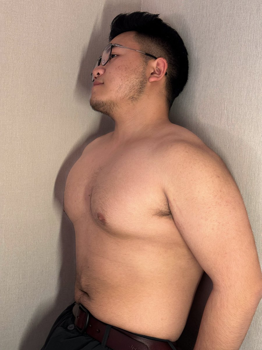 喝昂彳亍 tweet media