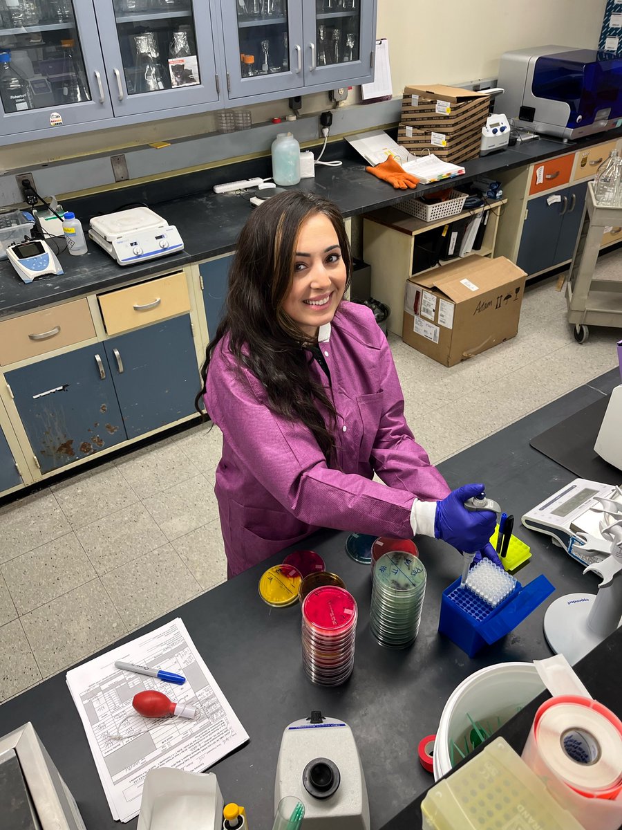 It's #NationalPublicHealthWeek. From testing for infectious diseases to monitoring outdoor air quality and assuring the safety of our drinking water, food, and beaches, the RI State Health Laboratories protect and promote the public health: tinyurl.com/52h6czvv #NPHW