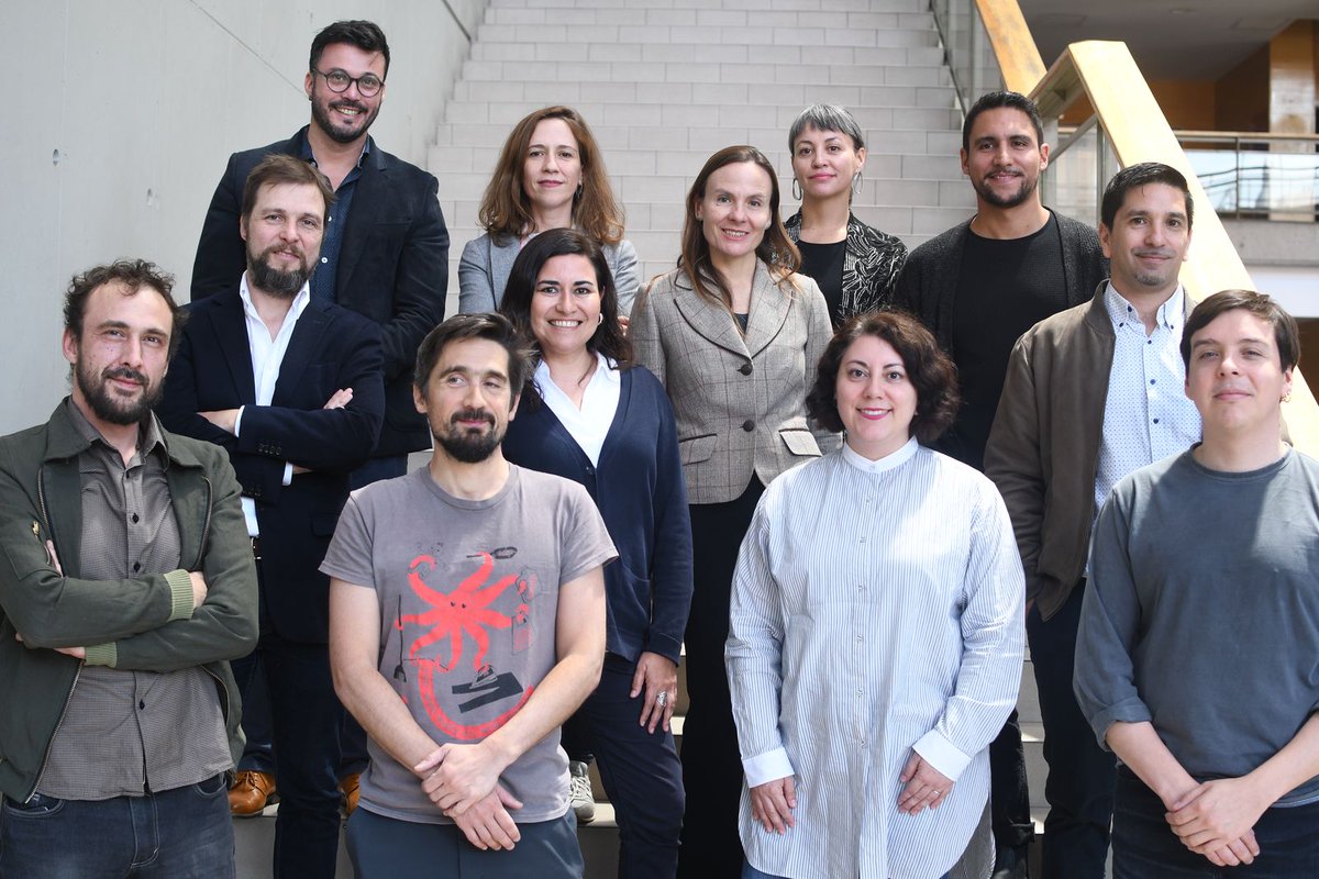 Centro de Investigación en Economía y Sociedad (@esocucen) on Twitter photo 🧭¡Conoce el nuevo Centro de Investigación en Economía y Sociedad de la <a href="/ucentral_cl/">Universidad Central de Chile</a>!
El ESOC inicia una nueva etapa con foco en la excelencia académica, la transformación de las políticas públicas y el vínculo con la sociedad.
🔗Descubre su trabajo: esoc.cl 🧭¡Conoce el nuevo Centro de Investigación en Economía y Sociedad de la <a href="/ucentral_cl/">Universidad Central de Chile</a>!
El ESOC inicia una nueva etapa con foco en la excelencia académica, la transformación de las políticas públicas y el vínculo con la sociedad.
🔗Descubre su trabajo: esoc.cl