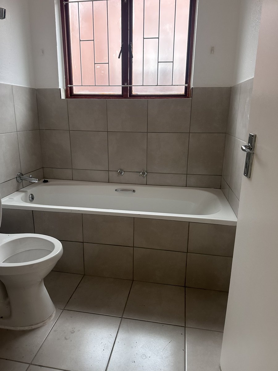 MoClasssy's tweet photo. Need a fix or a fresh new look, call Moclassy Crew
We specialise in construction and maintenance services, from quick repairs to home upgrades and full makeovers.
Let’s build something great — together.

Contact me: 083 200 0270 | moclassy@outlook.com https://t.co/OlHziBuTtc