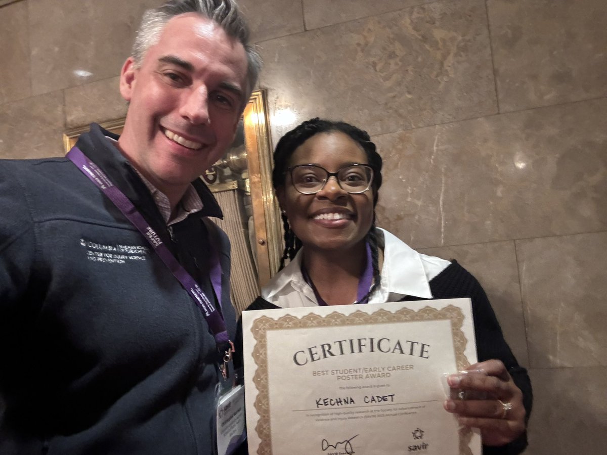 KechnaC's tweet photo. Had a fantastic time reconnecting with colleagues and meeting future collaborators at #SAVIR2025! Honored to receive the Best Poster Award for our work showing rising drug poisoning mortality among Black men and women. Grateful to share our findings: https://t.co/I7Eg09csSq https://t.co/Onpn47PAl6