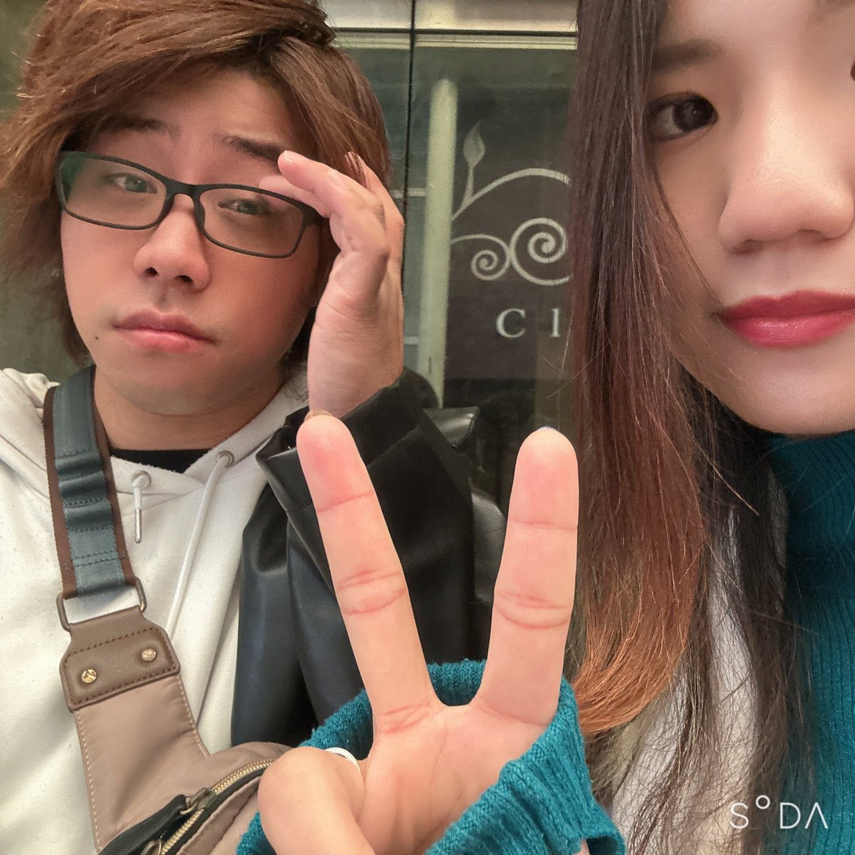 winbird0507's tweet photo. うぃんどっぐ付き合い始めて9周年🎉
入籍からは2年半🥳
いつも優しいおっくんにたくさん救われてます！10年目もよろしくね😎💕
(いつ撮ったか記憶にないツーショ)
@Na_san_natsuki 

#windog https://t.co/M3okB3leu1