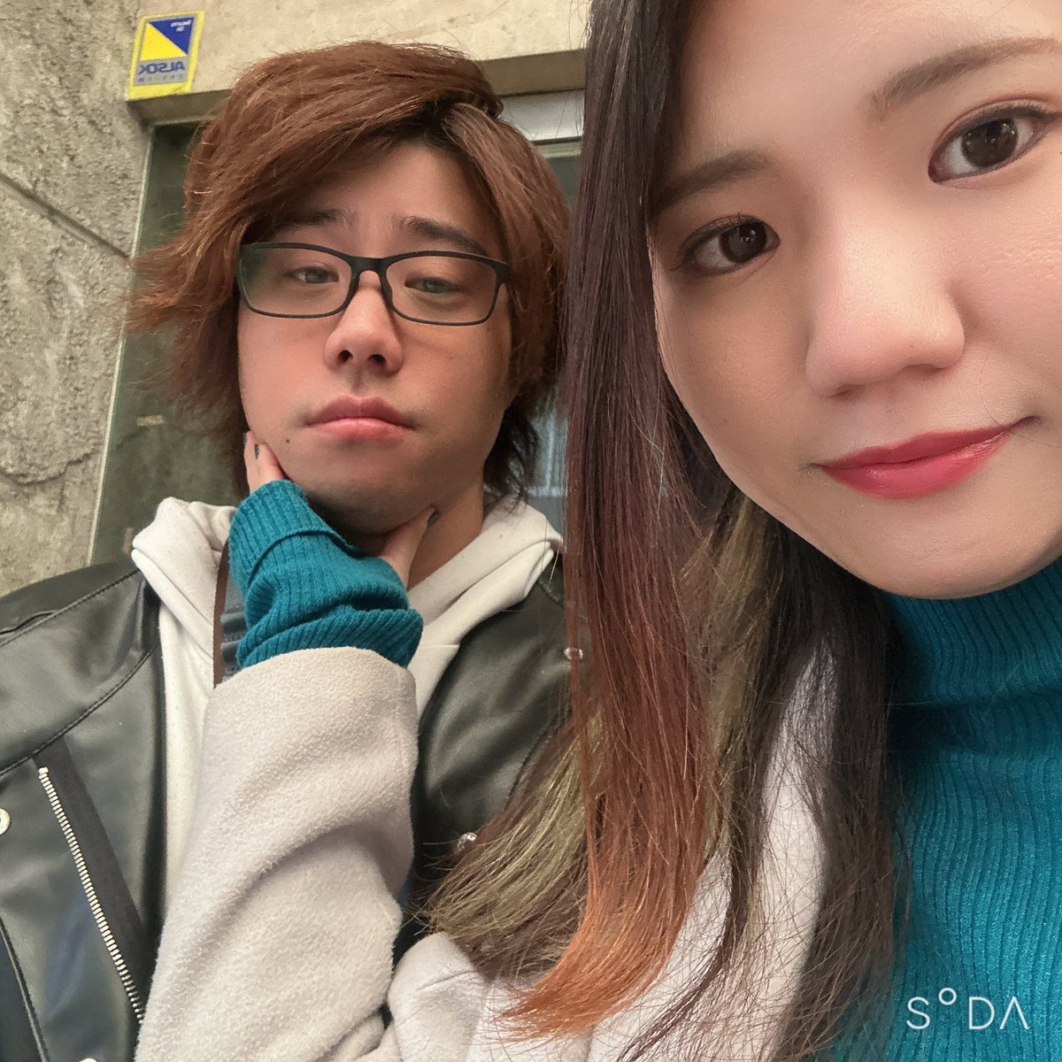 winbird0507's tweet photo. うぃんどっぐ付き合い始めて9周年🎉
入籍からは2年半🥳
いつも優しいおっくんにたくさん救われてます！10年目もよろしくね😎💕
(いつ撮ったか記憶にないツーショ)
@Na_san_natsuki 

#windog https://t.co/M3okB3leu1