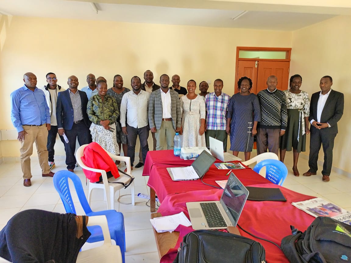 Kellybizz_1's tweet photo. West pokot County concludes the two days workshop led by #NSDCC and #NASCOP on (End term review of KASF).
The voice of Young peoples #carelifter through #Nephak was well represented, community imputs #NEPHAK is now the game changer.
#Nephak
#NSDCC
#NASCOP
#MOH https://t.co/n4Kfz4dAD3
