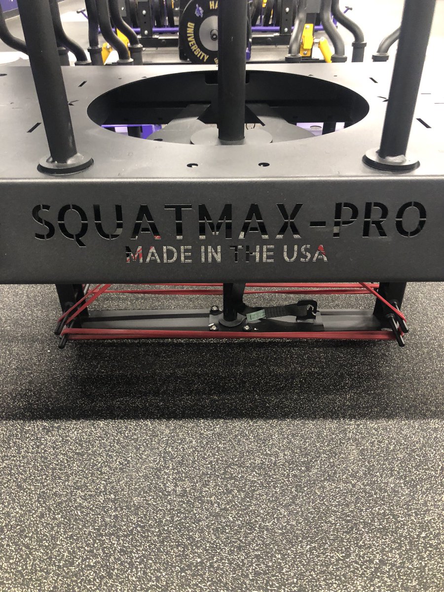 CoachJBurk's tweet photo. Absolutely love the Squat Max Pro from @SquatmaxMD and @DynamicFandS have used several belt squat machines and this is the best in my opinion. Underrated aspect - small footprint. #beltsquat #squatmaxmd #dynamicfitness #StrengthTraining #strengthandconditioning https://t.co/1OyRxyopIp