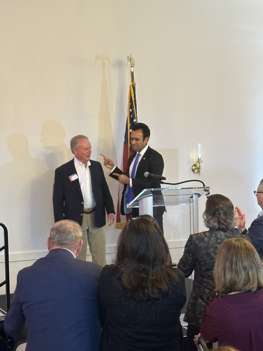 Thank you to <a href="/GeaugaGOP/">GeaugaGOP</a> for having me at their Lincoln Day Dinner! It was a wonderful event with an extremely energized crowd.